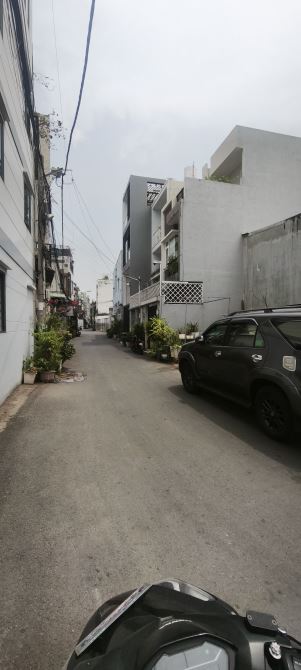 Bán 100m2 đất đường lã xuân oai P tăng nhơn phú A. Tp thủ đức
