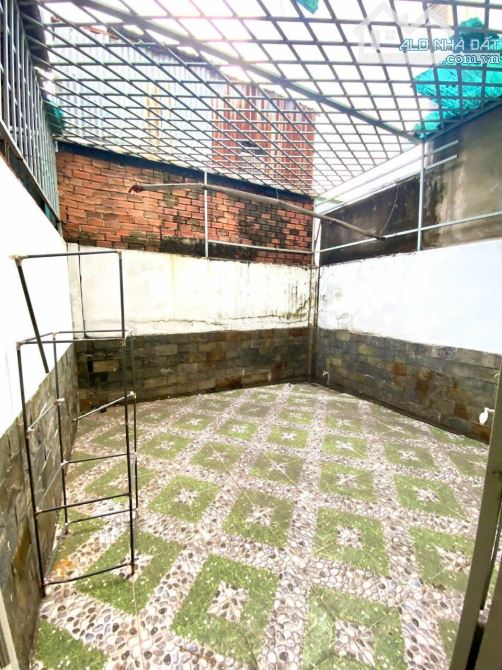 NHÀ 5 TẦNG MT TRUNG MỸ TÂY, 88M2, SÁT VÁCH CHỢ CHÓ, CHỢ TÂN CHÁNH HIÊP, CHỈ 8 TỶ TL - 10