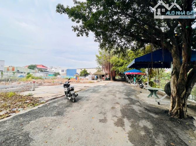 Bán đất mặt tiền sông Vàm Thuật , Quận 12 - Cách đường Hà Huy Giáp 100m dt 4x25m - 1
