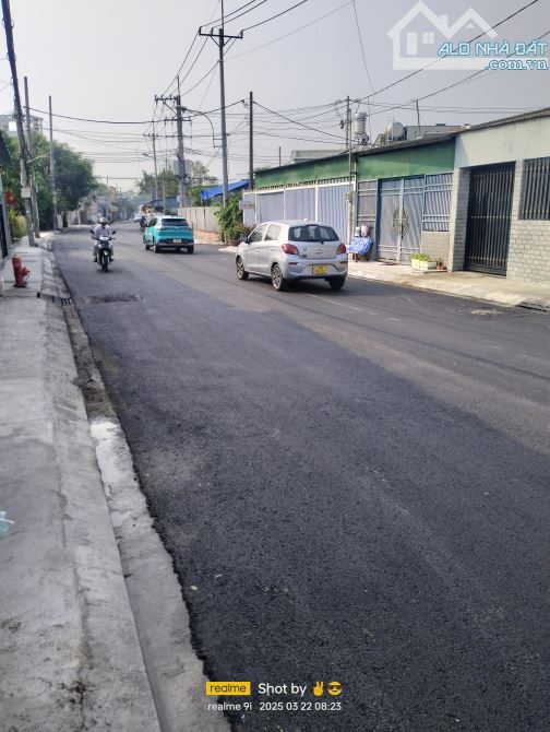 Đất mặt tiền kinh doanh gần trung tâm hành chính huyện Hóc Môn - 1