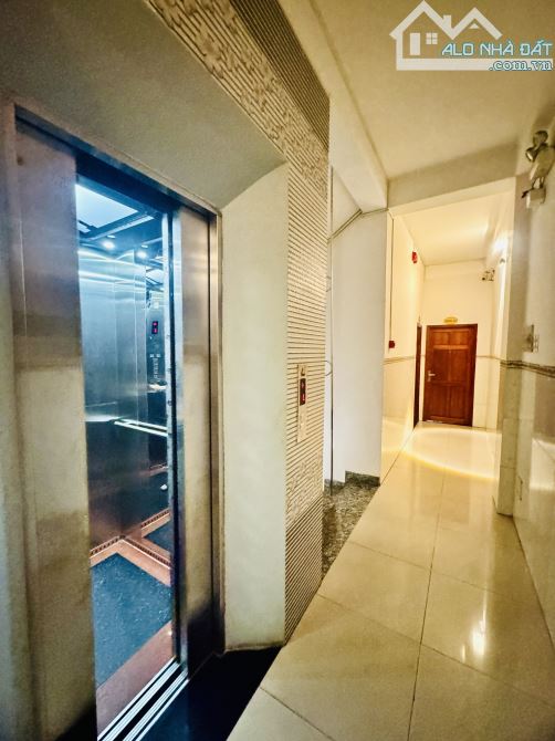 BÁN KHÁCH SẠN 6 TẦNG - DOANH THU ỔN ĐỊNH 100 TRIỆU/THÁNG - KỀ PHẠM VĂN ĐỒNG THỦ ĐỨC - 1