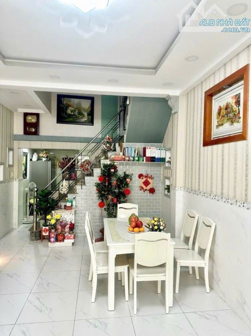 BÁN NHÀ LÊ QUANG ĐỊNH, BÌNH THẠNH - HẺM XE TẢI - 4 TẦNG - 60M2 - NGANG 4.1M - CHỈ 10.x TỶ - 1