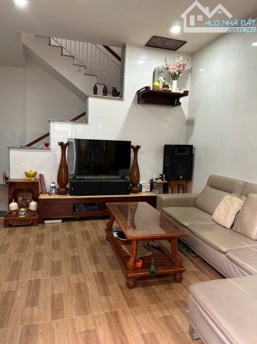 🏡 Bán Nhà Hẻm 5m Nguyễn Cửu Đàm, Quận Tân Phú - 6x10m, 3 Lầu Mới Giá 6.5 Tỷ Thương Lượng - 1