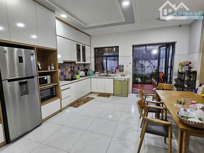 "Bán nhà đường 2 KDC  tăng long home P.Tam Phú Giá 12 tỷ /170m2 - 1