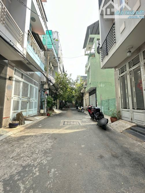HIẾM - 4 TẦNG - HẺM 8M - KHU ĐỒNG BỘ - 42M2 - GẦN EMART PHAN VĂN TRỊ - 1