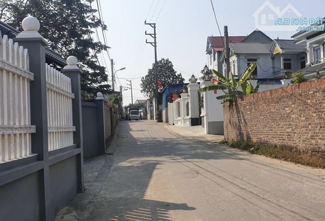 🍀Chính chủ gửi bán 80m đất, Phù Linh, Ngõ thôngrộng, ô tô chạy qua đất, Thông🍀 - 1