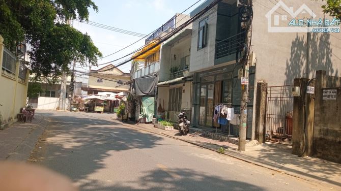 Đất thổ 240m2, ngang 8m, đường xe tải, ngay Vành Đai 2, GPXD 6 tầng, 13,5 tỷ - 1