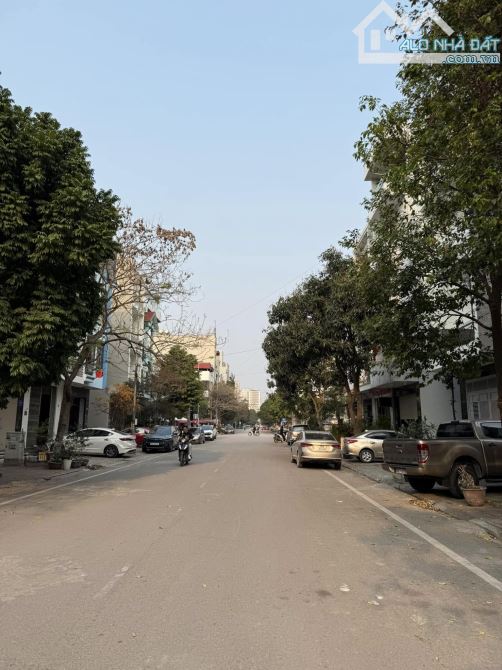 BÁN LÔ ĐẤT CỰC ĐẸP ĐƯỜNG TẠ QUANG BỬU, KINH BẮC, TP BẮC NINH - 1