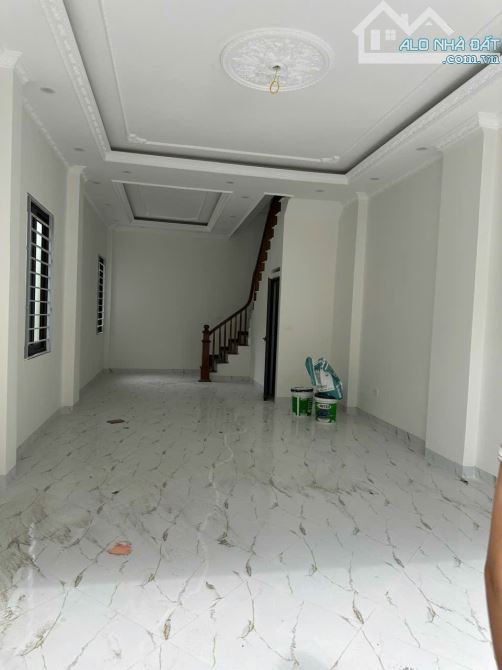 CẦN BÁN NHÀ SIÊU ĐẸP LÔ GÓC 2 THOÁNG VĨNH VIỄN VĨNH NINH 50M 5 TẦNG - 2