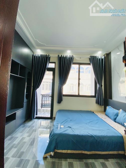 BÁN NHÀ MỚI ĐẸP - HUỲNH TẤN PHÁT, NHÀ BÈ 🏡 🌟 4 tầng - Ngang 5m - Đường 10m - Xe hơi ngủ - 2