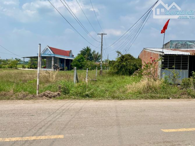 Đất mặt tiền Bàu Công kinh doanh mua bán tốt gần Vingroup - 2