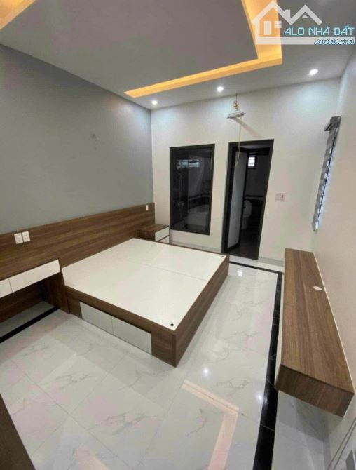 Cơ Hội Vàng! Bán Nhà Hẻm Xe Hơi Phổ Quang, Phú Nhuận 52m2 SHR 3 Tầng 4PN – Giá Chỉ 2,57 Tỷ - 2