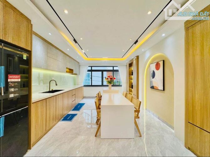 2 THÁNG NỮA ĐỊNH CƯ MỸ BÁN NHÀ BÙI VĂN THÊM, PHÚ NHUẬN. GIÁ 4.590 TỶ/ 4,5X15M, 5 TẦNG, SHR - 2