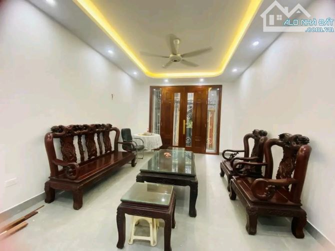 Thanh Nhàn, Đẹp nhất phố, Hè rộng, 8 tầng TM, 2 thoáng, KD đỉnh.110m2, 37.5 tỷ. - 2