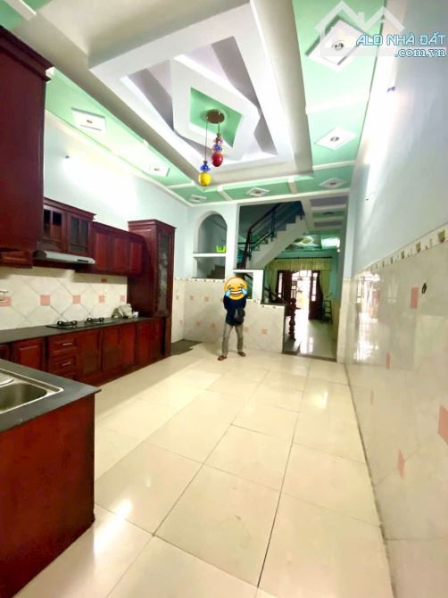 NHÀ 5 TẦNG MT TRUNG MỸ TÂY, 88M2, SÁT VÁCH CHỢ CHÓ, CHỢ TÂN CHÁNH HIÊP, CHỈ 8 TỶ TL - 2