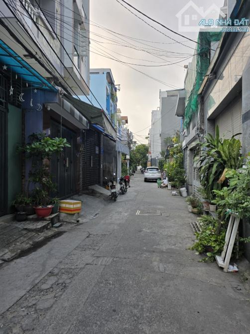 8.5TỶ - HẺM XE HƠI THÔNG - 4TẦNG - 4 x 20 - TÂN PHÚ - F.TÂN QUÝ - 3