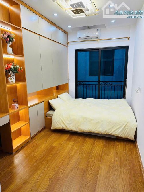 Siêu phẩm Hoàng Mai - Nhà đẹp ở luôn - Gần ô tô - Gần hồ - Full nội thất. - 3