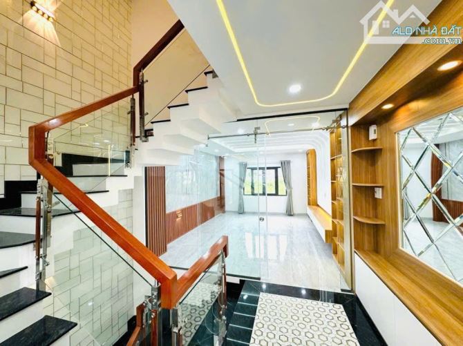 🏡🏡🏡CHỈ HỈNH 6 TỶ CÓ NHÀ NGAY - GẦN TÊN LỬA - 5 TẦNG - 4 x 16 - ĐƯỜNG 6M - 3