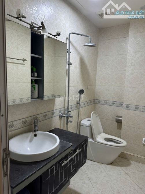 20TR/THÁNG! CHO THUÊ MẶT PHỐ THÁI THỊNH 40M2, MT4M, 3 TẦNG. - 3