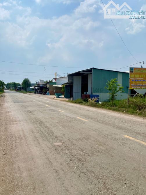 Đất mặt tiền Bàu Công kinh doanh mua bán tốt gần Vingroup - 3