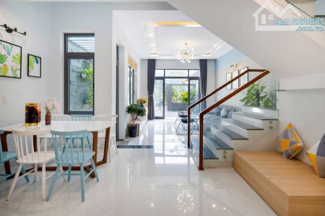 Duy nhất căn xô viết nghệ tĩnh, bình thạnh dt: 68,3m2 giá: 2 tỷ 320 triệu, hẻm ô tô 5.5m - 3