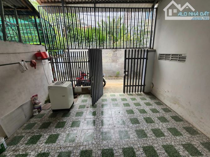 BÁN NHÀ CẤP 4 Giá rẻ 2 Tỷ – VĨNH NGỌC – HẺM 437 LƯƠNG ĐÌNH CỦA 🏡 - 3