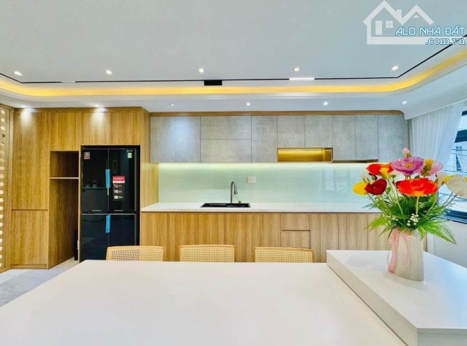 2 THÁNG NỮA ĐỊNH CƯ MỸ BÁN NHÀ BÙI VĂN THÊM, PHÚ NHUẬN. GIÁ 4.590 TỶ/ 4,5X15M, 5 TẦNG, SHR - 3