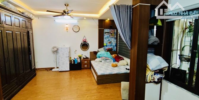 Bán nhà Đội Cấn, Ba Đình, 55m2, 6T -12 tỷ-MT 6.5m,vài bước ra ô tô-dòng tiền 40tr/tháng - 3