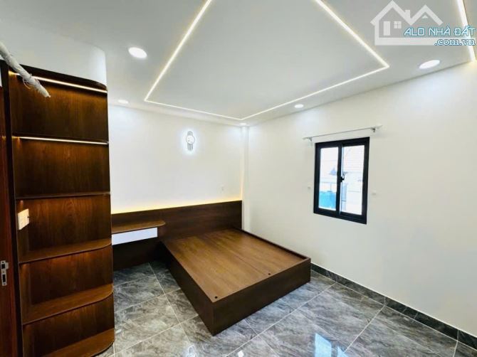 NHÀ MỚI 5 TẦNG KHU PHÂN LÔ VIP - 72M2 - 5PN - NGANG 8M - XE HƠI VÀO NHÀ - 4