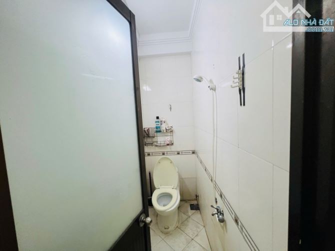 🏠Bán nhà Tân Phú-Hẻm 5M-Tiện KD-Thoại Ngọc Hầu-P.Hoà Thạnh-45m2-5x9-5tầng-8PN - 4