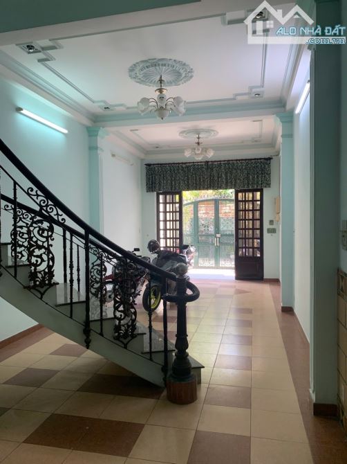 BẠCH ĐẰNG, P14, BÌNH THẠNH- HẺM XE HƠI 8M- DT 100m2- 4 TẦNG- chỉ 15.x TỶ - 4