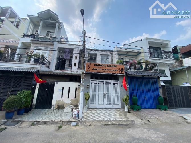 "Nhà 2 mặt tiền  đường 16 Linh Tây  Giá  8,5 tỷ/80 m2 - 5