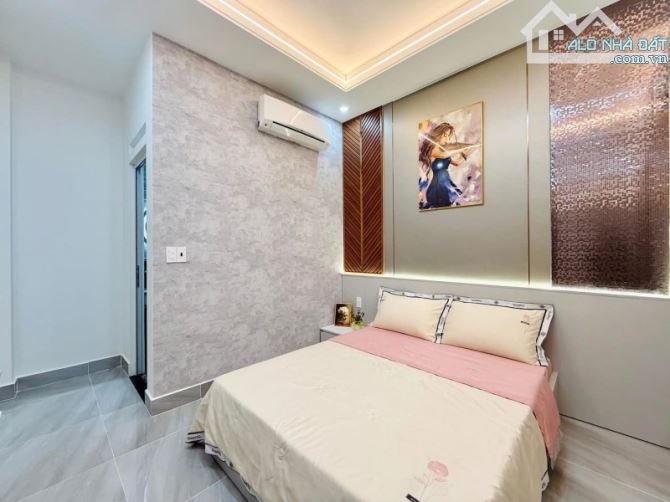 BÁN NHÀ NGAY CV LÀNG HOA P.9 GÒ VẤP, HẺM Ô TÔ, 48M2, 4T 3PN 4WC ST CHỈ 5.95 TỶ - 6