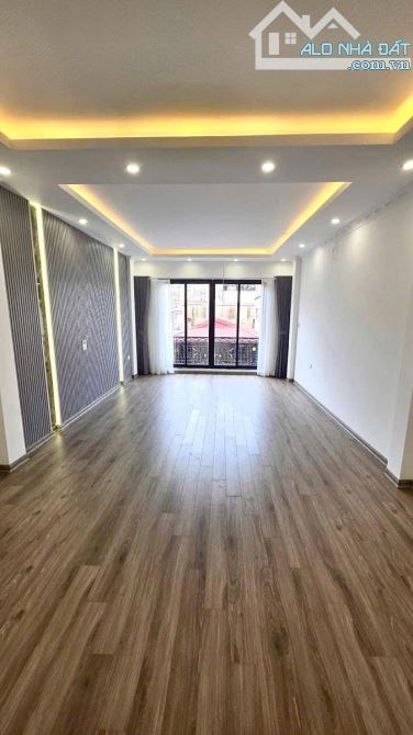 BÁN NHÀ PHÂN LÔ PHỐ TÂN MAI – 56M² – 8 TẦNG – MT 4.2M – GARA Ô TÔ – KINH DOANH – 19 TỶ - 8