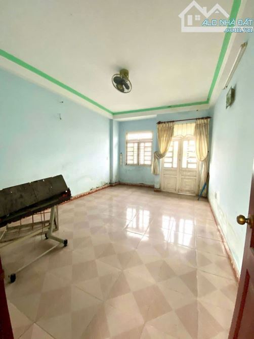 NHÀ 5 TẦNG MT TRUNG MỸ TÂY, 88M2, SÁT VÁCH CHỢ CHÓ, CHỢ TÂN CHÁNH HIÊP, CHỈ 8 TỶ TL - 8