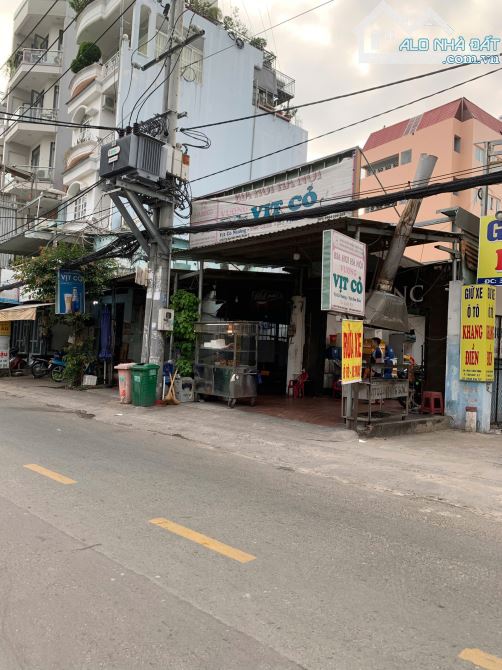 Mặt tiền kinh doanh Quận 7-Ngang 5M-Đường nhựa 2 chiều-Lộ giới 20M-11 Tỷ