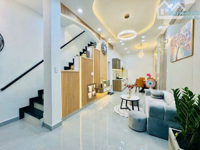 Siêu phẩm Bùi Đình Tuý, Quận Bình Thạnh, 48m2 nhỉnh 2.9 tỷ, sẵn HĐ thuê, SHR