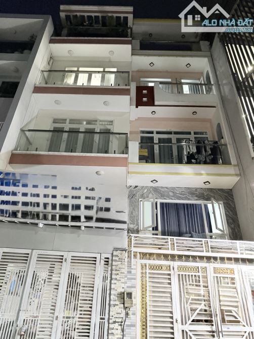 HẺM XE TẢI- CHDV NGUYỄN THÁI SƠN- GÒ VẤP - 81M- 5 TẦNG-- 4.1x15-  8.9 T