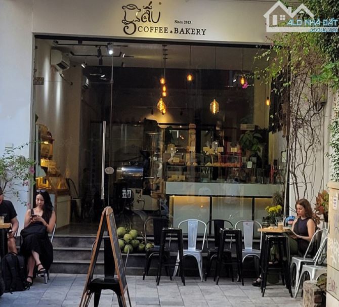 Bán Nhà Mặt Phố Lý Thường Kiệt, Hoàn Kiếm DT 143m2 x MT:6,1m. Giá Rẻ.