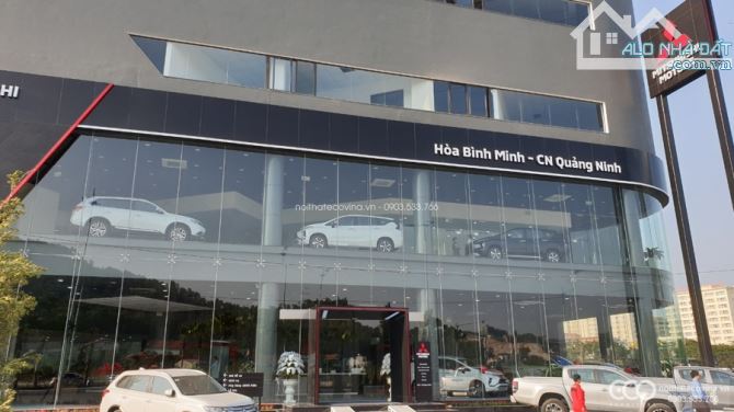 Lô góc MT 30m Tôn Thất Thuyết, Mỹ Đình 250 m2 sảnh cực rộng, Showroom, Ngân Hàng.