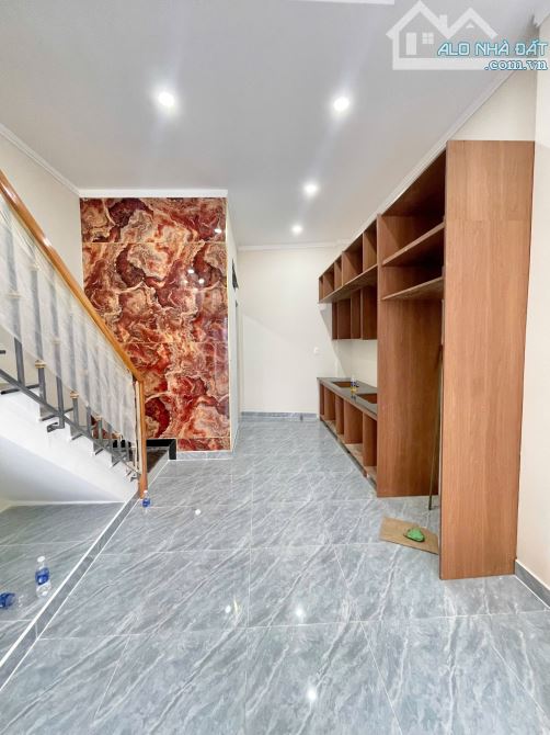 👉Nhà 1 trệt 2 Lầu P Tam Hoà Gần GX Bùi Thái Giá Chỉ 3 Tỷ550 - 1