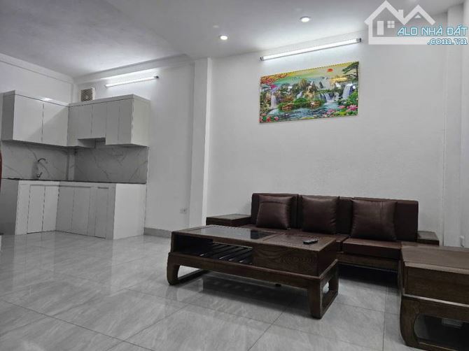 BÁN NHÀ MINH KHAI - NGÕ 254, Ô TÔ QUA - 31m² - 2 TẦNG - CHỈ 5.5 TỶ - 1