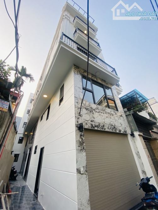 Bán nhà Hồng Tiến - Long Biên,ngõ oto tránh - lô góc, DT 44m2, MT 4,5, Giá 9 tỷ - 1
