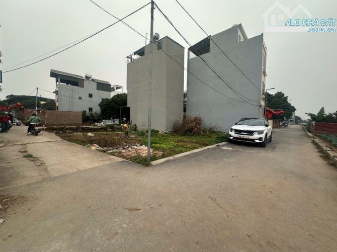Mảnh đất siêu đẹp tại thôn Hoàng Long-Đặng Xá, chỉ 3.56 tỷ có ngay mảnh đất 45m2, MT 4,9m - 1