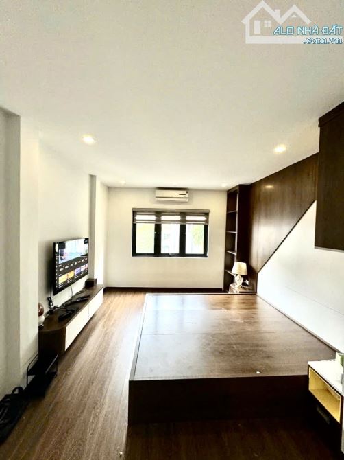 Nhà ngõ Minh Khai- ba gác đỗ, nở hậu- 41,4/42m2- 5 đồng 8. - 1