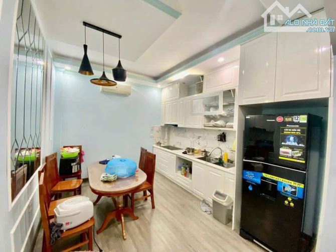 Ô tô đỗ cửa mặt ngõ Thái Hà! Thông vòng quanh KD, MT 4.5m, Dt 48m2*5T, chào 11.8 tỷ - 1