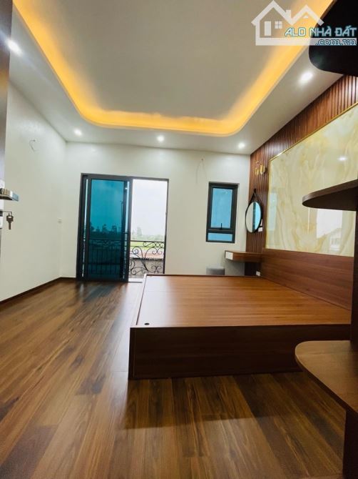 5.34tỷ,30m2,MT4.3-bán nhà Thạch Bàn,Long Biên-thiết kế đẹp-view thoáng-ngõ riêng-gần ô tô - 2