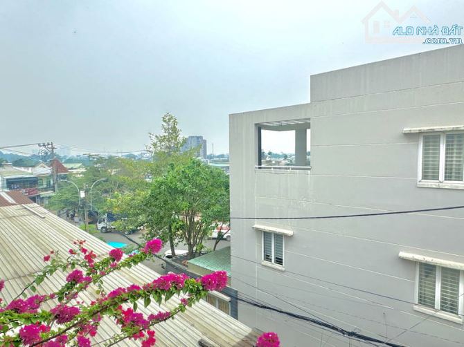 BÁN NHÀ 3 TẦNG – HẺM XE HƠI 5M – P. TAM PHÚ, TP. THỦ ĐỨC - 2
