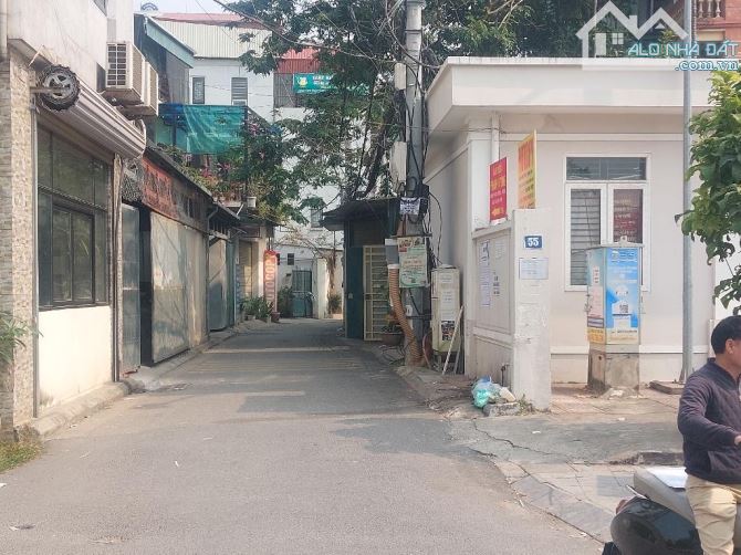 BÁN ĐẤT LÔ GÓC TẶNG NHÀ C4 GIA THƯỢNG- NGỌC THUỴ-60m2- chỉ 9,9 Tỷ TL - 2