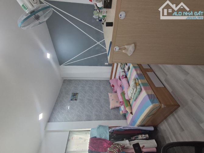 MẶT TIỀN NGUYỄN THÁI SƠN- GÒ VẤP-  40M- 3 TẦNG- - 4.1x11- 7.4 T - 2